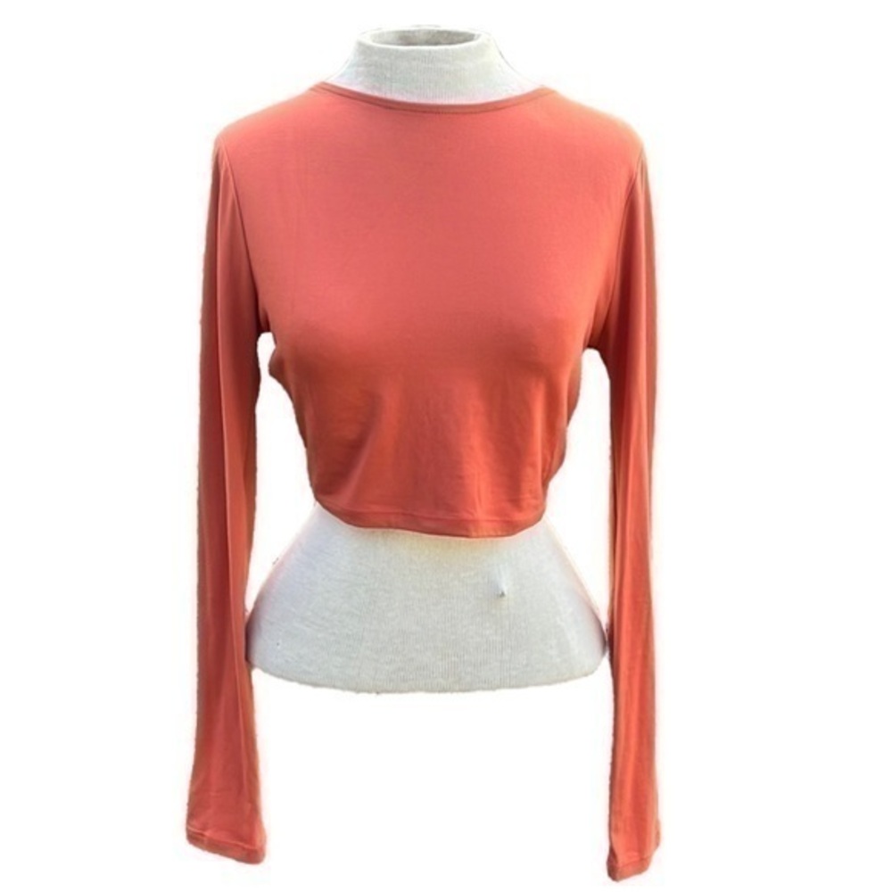 Full Circle Trends Long Sleeve Crop Top Criss Cross Open Back Large